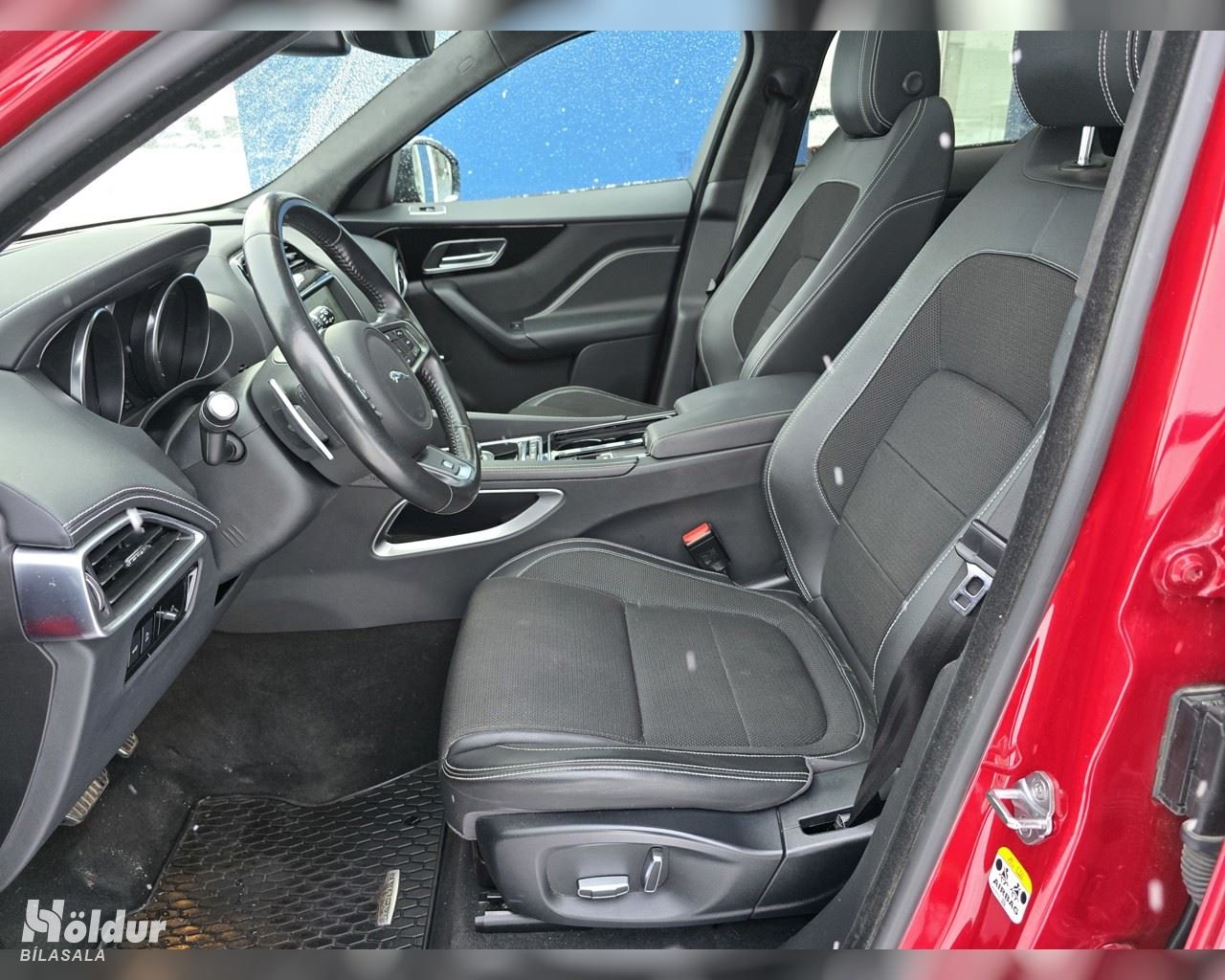 JAGUAR F-PACE R-SPORT