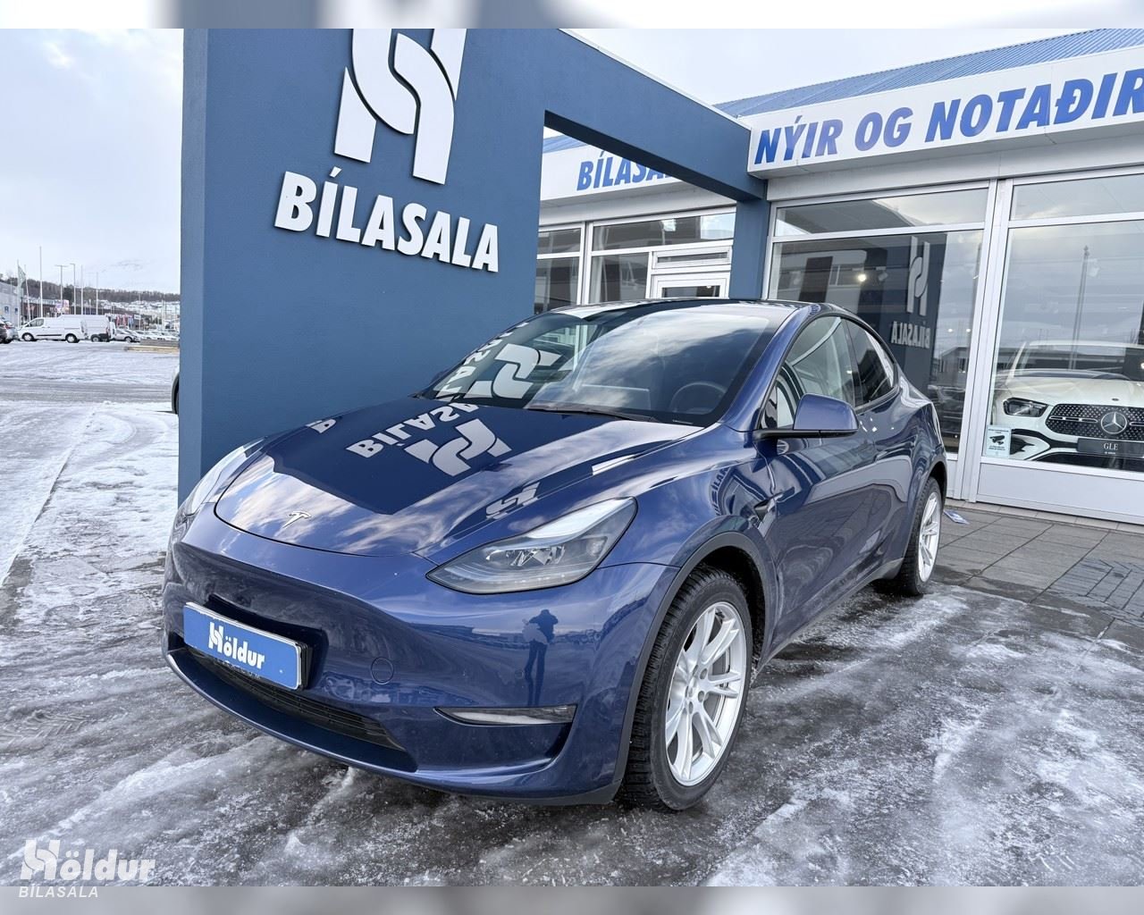 TESLA MODEL Y LONG RANGE DUAL MOTOR