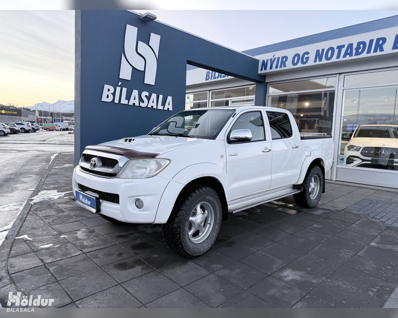 TOYOTA HILUX DOUBLE CAB