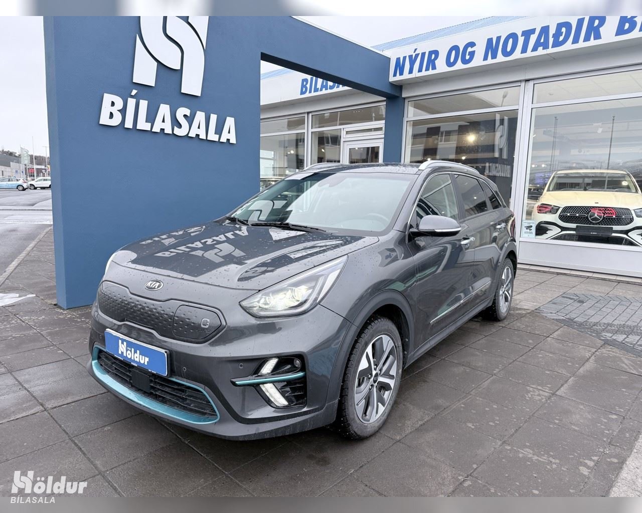 KIA E-NIRO LUXURY 64KWH