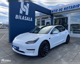 TESLA MODEL 3 PERFORMANCE AWD