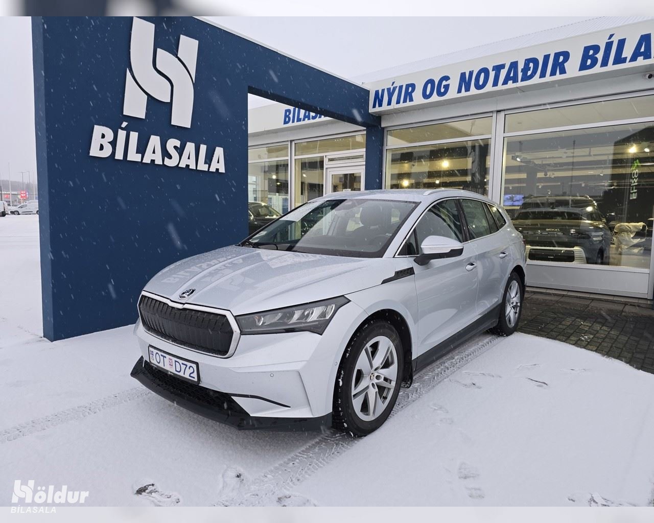 SKODA ENYAQ 80X