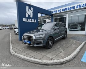 AUDI Q7 E-TRON