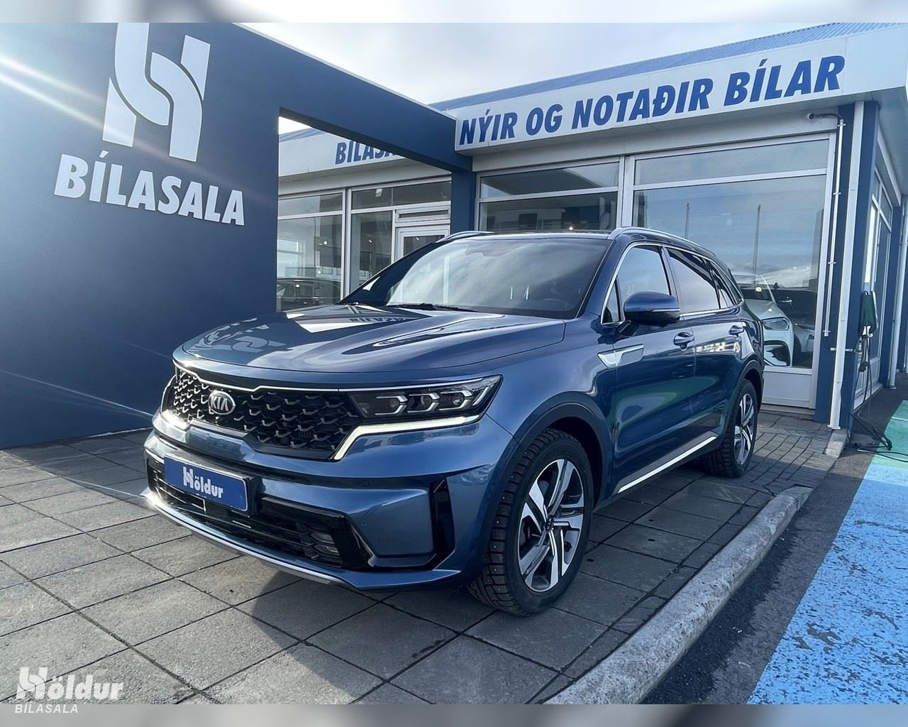 KIA SORENTO PLATINUM PLUG-IN HYBRID