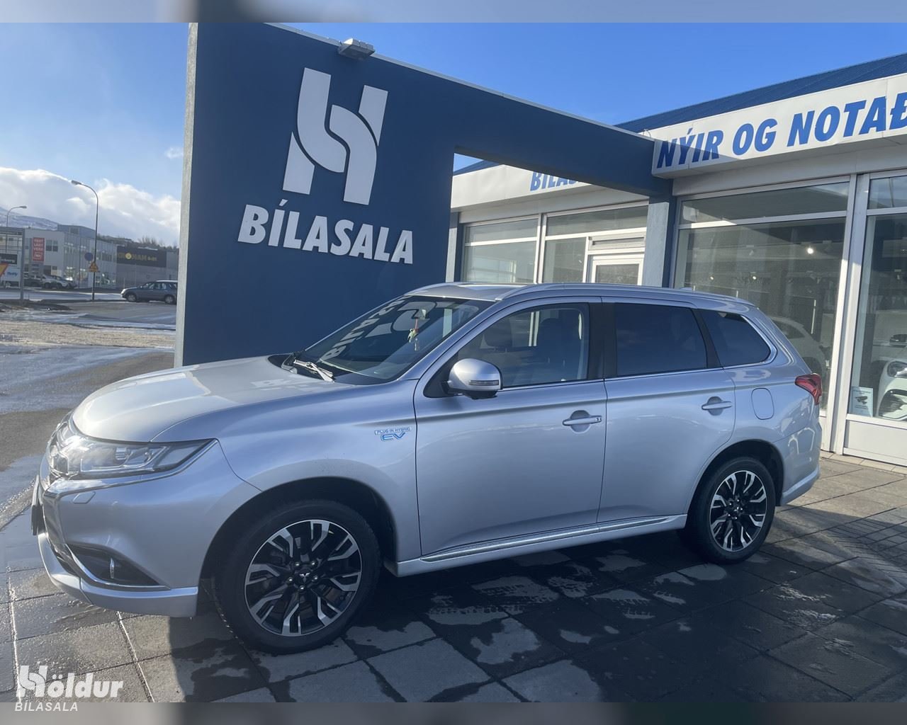 MITSUBISHI OUTLANDER INTENSE PHEV