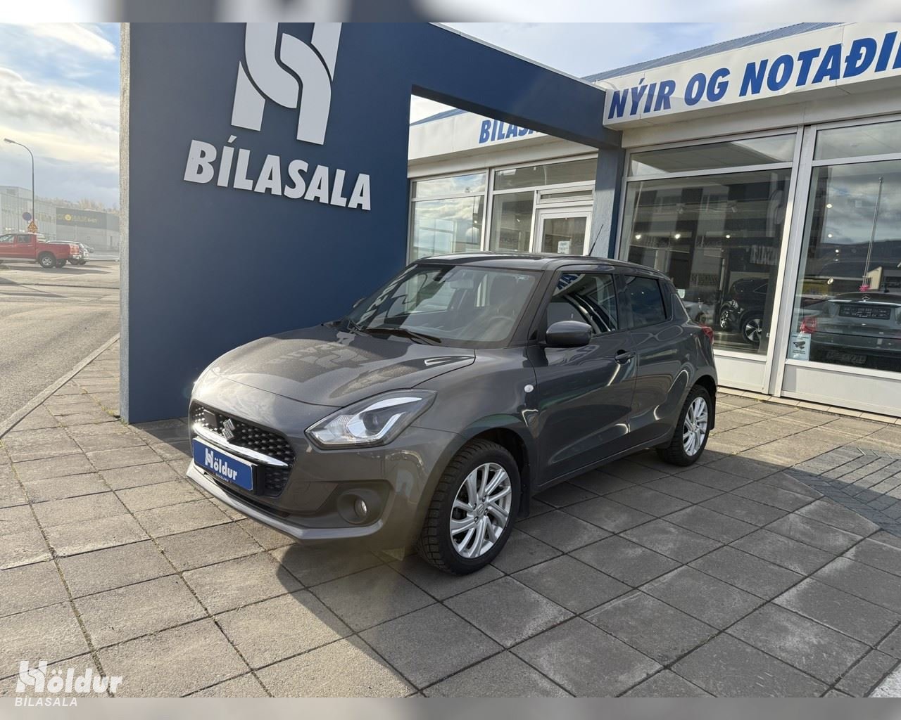 SUZUKI SWIFT HYBRID 4X4